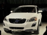 2012-naias-day-1-volvo-xc60-plug-in-hybrid-2