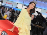 2012-china-beijing-auto-show-girls-1