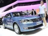 2012-china-beijing-auto-show-girls-16