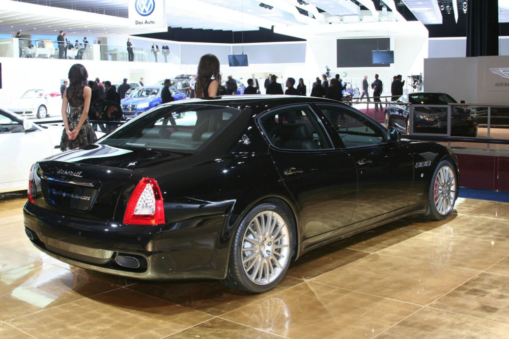 Maserati Quattroporte GTS Jaguar XFR Live From Detroit