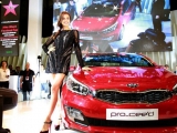 thumbs irina shayk istambul kia ceed 05 at Irina Shayk obfuscates the Kia Pro Ceed 2013