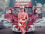 miss-tuning-calendar-2013-frizzi-arnold-11