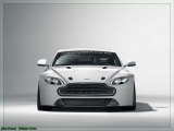 2011 Aston Martin Vantage GT4