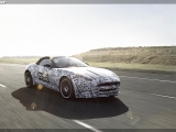 2013-jaguar-f-type-sports-car-front-3