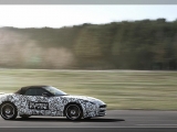 2013-jaguar-f-type-sports-car-side-3
