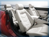 2012-maserati-grancabrio-sport-interior-4