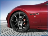 2012-maserati-grancabrio-sport-wheel-2