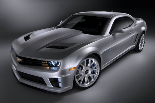 Camaro Wide Body on Leno S Camaro Features A Unique Body Kit With New Grilles At Front