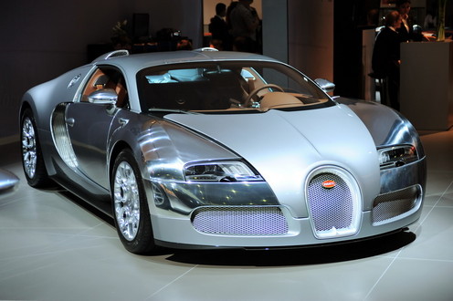 Bugatti dubai 1 at Three special edition Bugatti Veyrons unveiled in Dubai