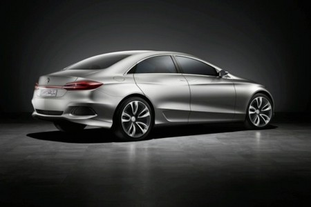 Mercedes F800 Style Concept Technical Details photo Mercedes F800 Style Concept Technical Details Mercedes F800 3