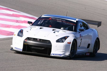 nissan gtr gt1 4 at GT1 Nissan GT Rs Ready For Action