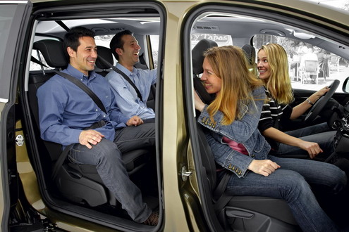 2010 SEAT Alhambra Facelift Revealed photo 2010 SEAT Alhambra Facelift Revealed 2010 seat alhambra 4