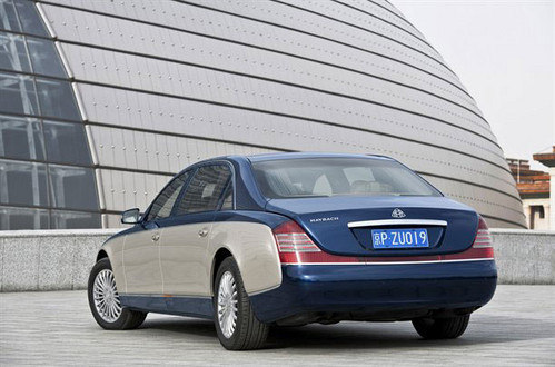 First Pictures Of 2011 Maybach Facelift photo First Pictures Of 2011 Maybach Facelift maybach facelift 2