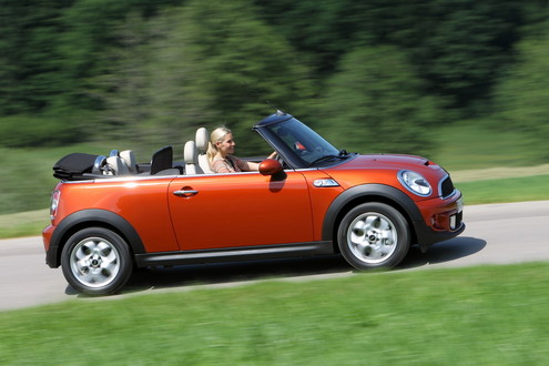 Meet The New MINI Family  2011 mini family 6