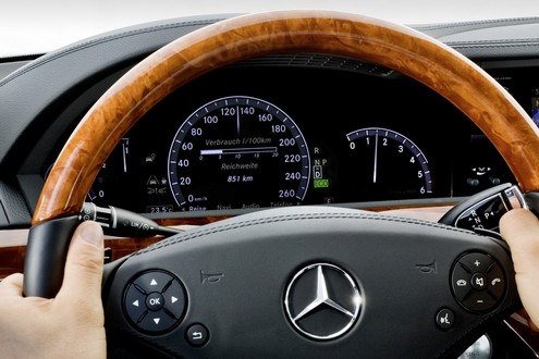 Mercedes S250 CDI BlueEFFICIENCY photo Mercedes S250 CDI BlueEFFICIENCY 2010 Mercedes S250 CDI 4