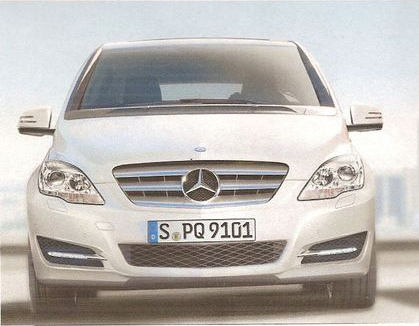 2012 Mercedes B Class Facelift Leaked? mercedes b class facelift 1