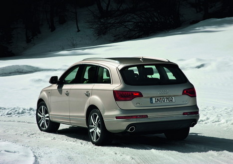 http://www.motorward.com/wp-content/images/2010/10/audi-q7-tdi-2.jpg