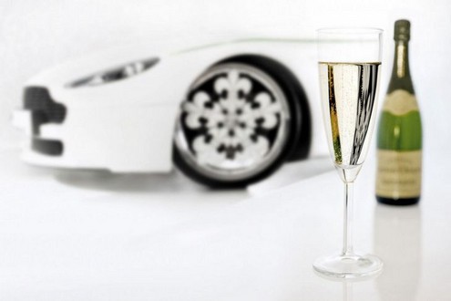 aston martin blanc 5 aston martin blanc 5 at Graf Weckerle Aston Martin Vantage Blanc de Blancs