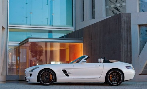 mercedes benz sls amg roadster 9 at Mercedes SLS AMG Roadster Officially Unveiled