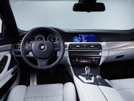Real 2012 BMW M5 13 Real 2012 BMW M5 13 at 2012 BMW M5 Official Details Released
