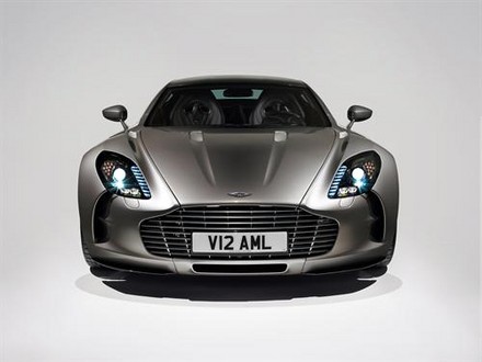 aston 1 77 at Aston Marton V12 Zagato and One 77 Debut In Monterey 