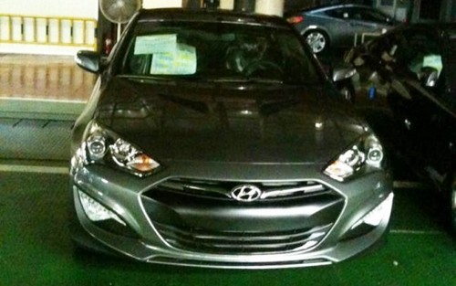 hyundai genesis coupe facelift 1 at 2012 Hyundai Genesis Coupe Facelift Scooped