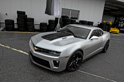 Camaro on Thanks To A Leaked Dealer Guide For The 2012 Camaro Zl1 Official Specs