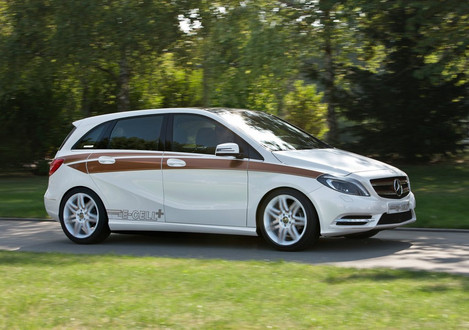 B Class E CELL PLUS 2 B Class E CELL PLUS 2 at 2011 IAA: Mercedes B Class E CELL PLUS