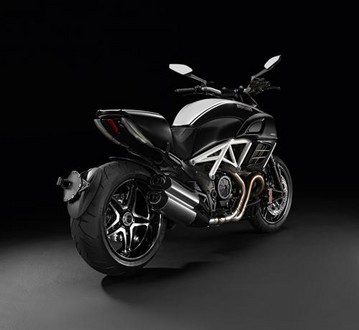 Ducati Diavel AMG 2 at Ducati Diavel AMG Special Edition