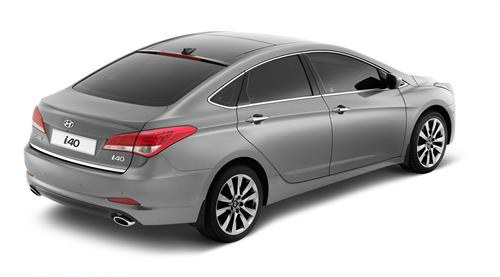 Hyundai i40 Saloon UK Pricing and Specs photo Hyundai i40 Saloon UK Pricing and Specs Hyundai i40 saloon uk 2