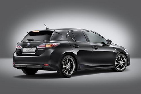 CT 200h F Sport 2 at Lexus CT 200h F Sport   UK Price and Specs