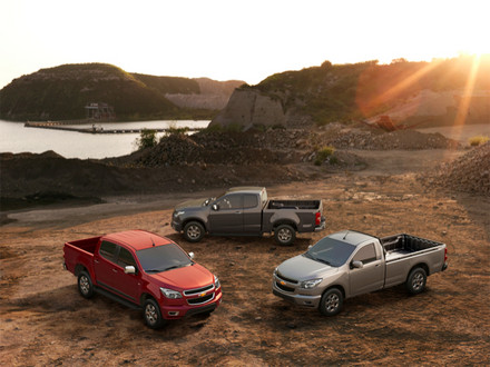 chevy colorado 2 at Chevrolet Colorado Officially Unveiled