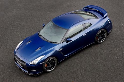 2012-Nissan-GTR-Track-Pack-1.jpg