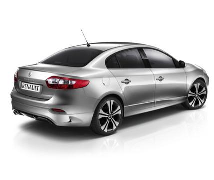 Reault Fluence Black Edition 2 at Renault Fluence Black Edition 