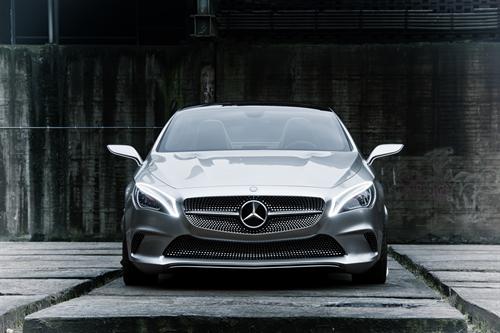 Mercedes Concept Style Coupe 1 at Official: Mercedes Concept Style Coupe