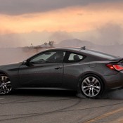 Genesis Coupe 175x175 at Hyundai Santa Fe Named Safest 4x4 in 2012