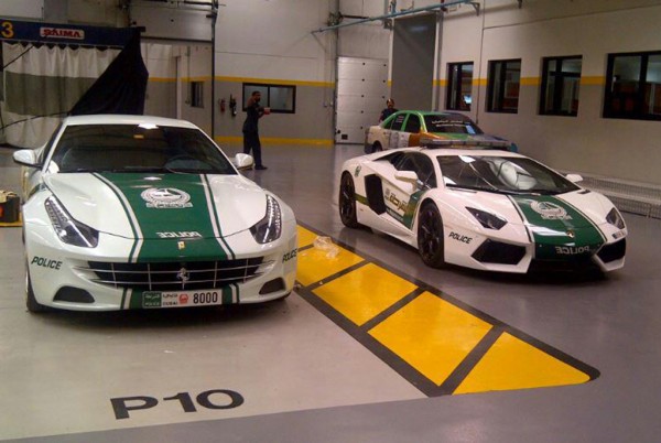 Dubai Police new rides 1 600x402 at Dubai Police Now Adding Mercedes SLS and Bentley GT to its Fleet
