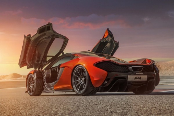 McLaren P1 Bahrain 1 600x400 at Gallery: McLaren P1 Launches in the Middle East