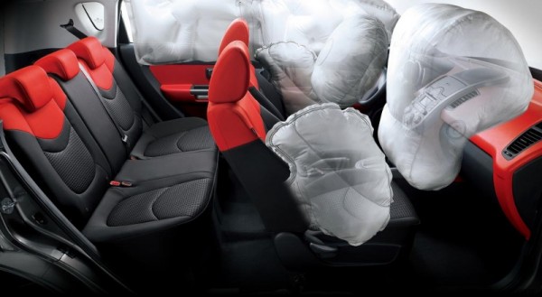 airbags 600x329 at How Technology is Revolutionizing the Way We Drive