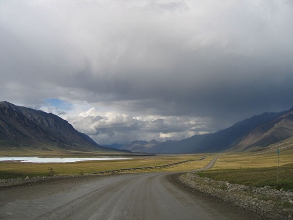 James Dalton Highway 600x450 at The Top 10 Most Dangerous Roads To Drive In America