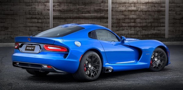 Competition Blue Viper 2 600x297 at Competition Blue Wins SRT Viper Color Contest