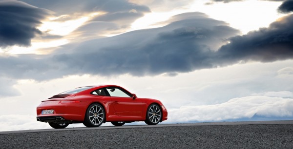 Porsche 911 991 600x306 at The History of a Legend: Porsche 911