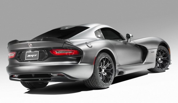 SRT Viper Time Attack Anodized Carbon 2 600x350 at SRT Viper Time Attack Anodized Carbon Edition Revealed