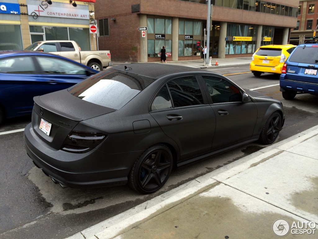 Blacked-Out-Mercedes-C63-AMG-3.jpg