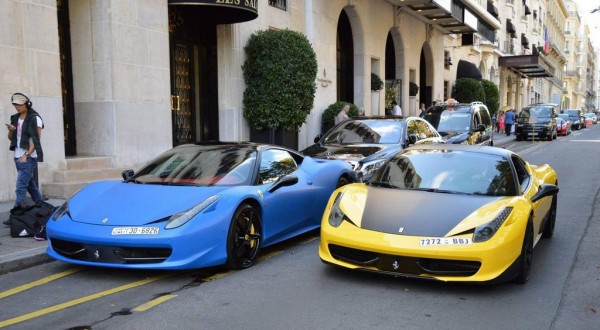 Unique Ferrari 458 Duo 0 600x330 at Unique Ferrari 458 Duo Spotted in Paris