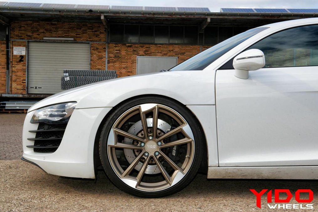 Audi R8 V8 на дисках Yido Wheels