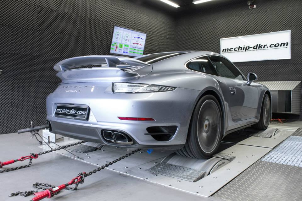 Porsche 991 Turbo S в апгрейде Mcchip DKR