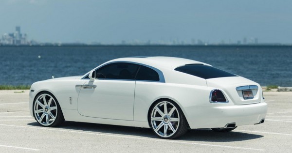 Wraith Vellano 0 600x316 Wraith Vellano 0 600x316 at White Rolls Royce Wraith Looks Stunning on Vellano 24s