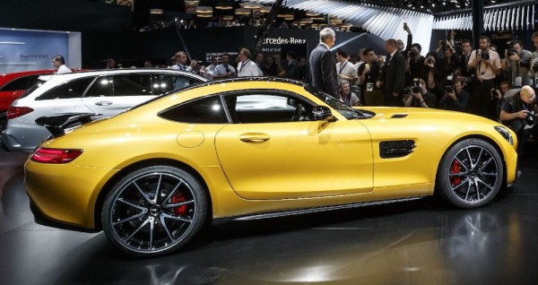 amg gt paris 1 600x318 at Mercedes AMG GT at 2014 Paris Motor Show