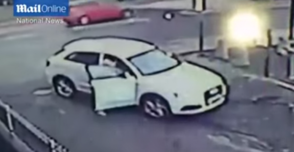 audi carjacker 600x311 audi carjacker 600x311 at Plucky 52 Year Old Woman Fights Off Carjacker!